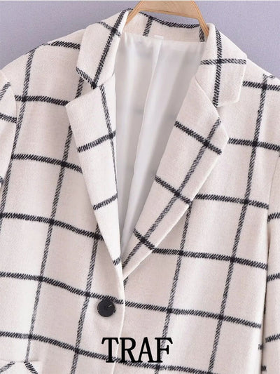 Woman Woolen Lattice Long Coat Fashion Single Breasted Turn Down Collar Coat Causal Long Sleeve Female Overcoat